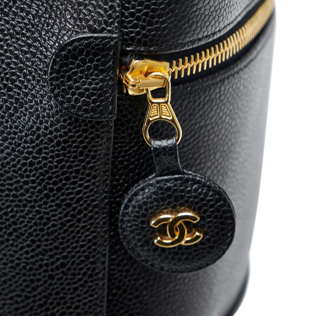 Pre-Owned Authenticated Chanel CC Caviar Vanity Bag Leather Black Unisex (Good)