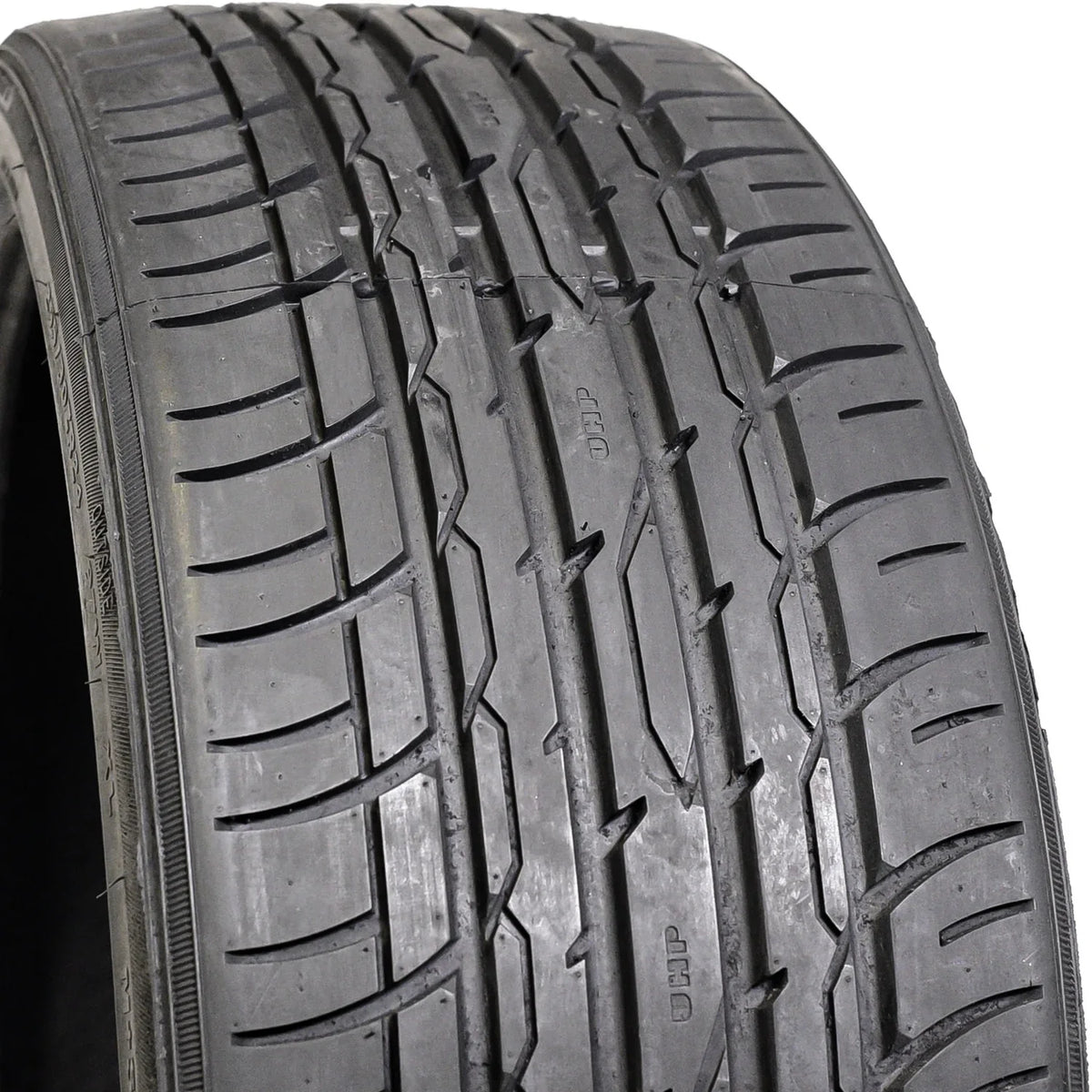 Advanta  Z-01 275/40ZR20 275/40R20 106W XL A/S High Performance Tire