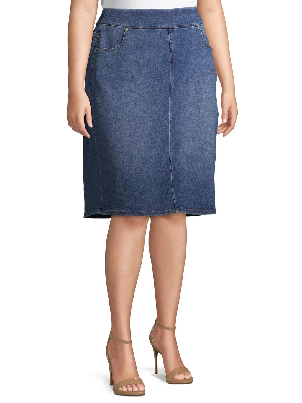 Alivia  Women's Plus Size Pull-On Denim Skirt