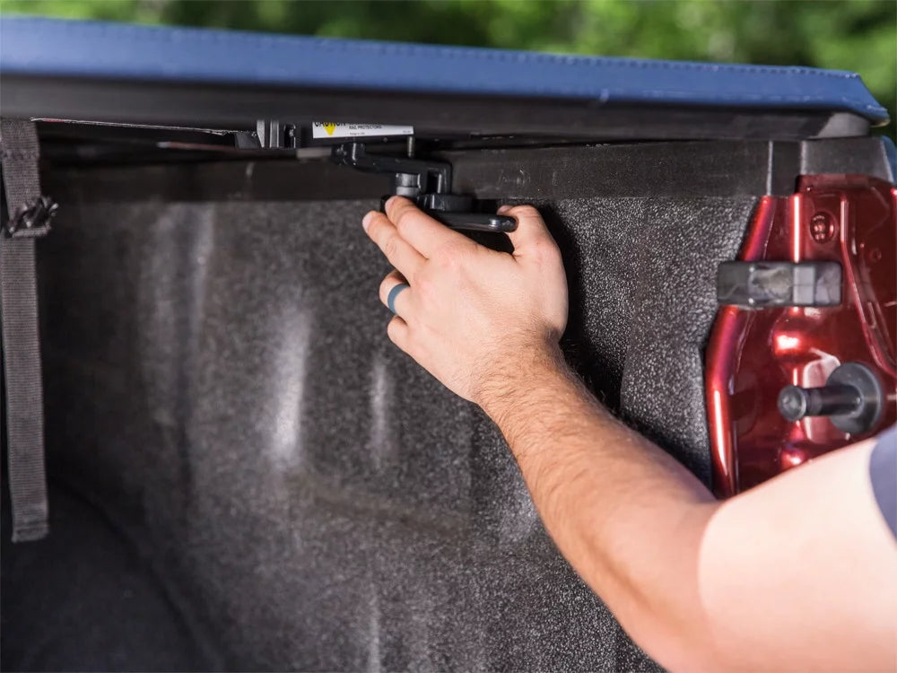 Gator Pro Premium Soft Tri-Fold Truck Bed Tonneau shield 2015-2018 Chevy Colorado GMC Canyon 5 Ft Bed