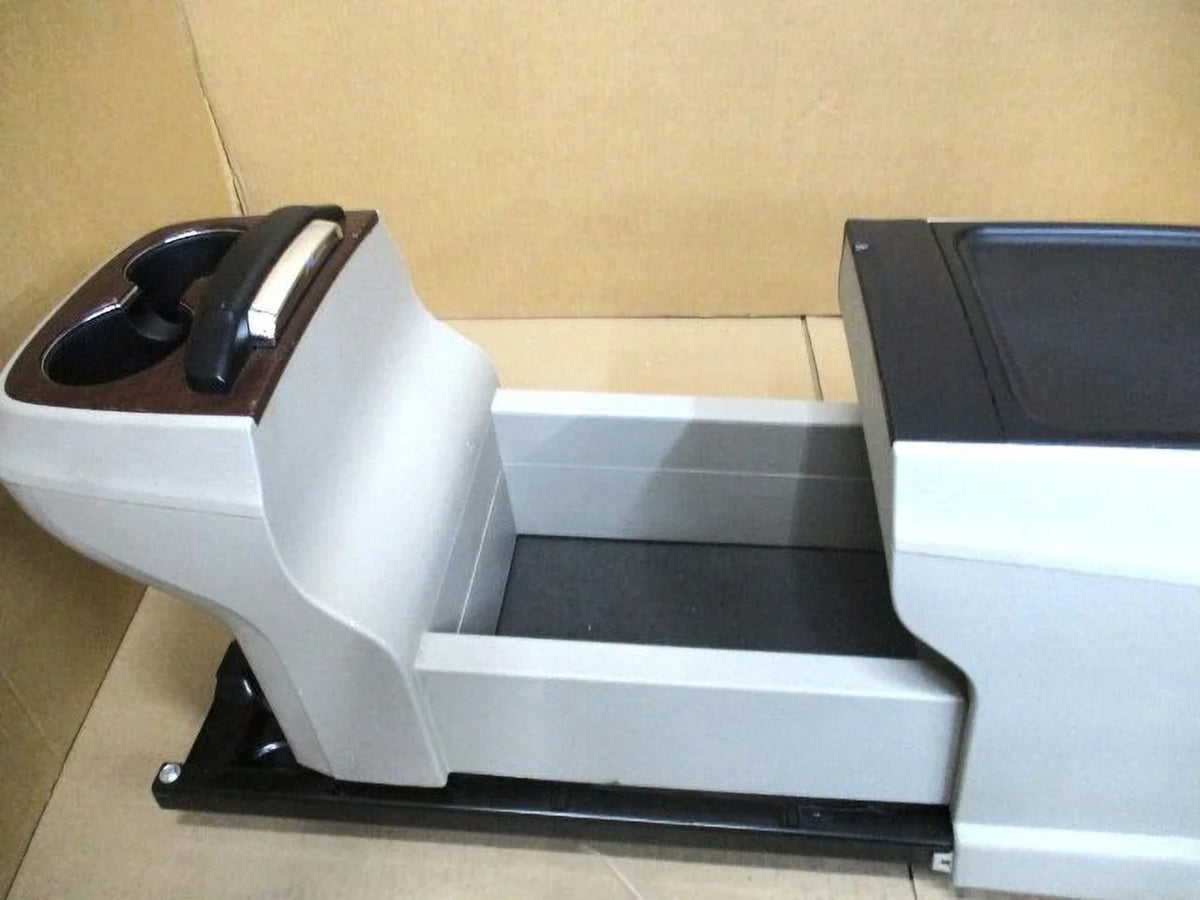 Pre-Owned 11-20  Sienna Gray Sliding Center Console w/ Rear Entertainment OEM LKQ (Good)